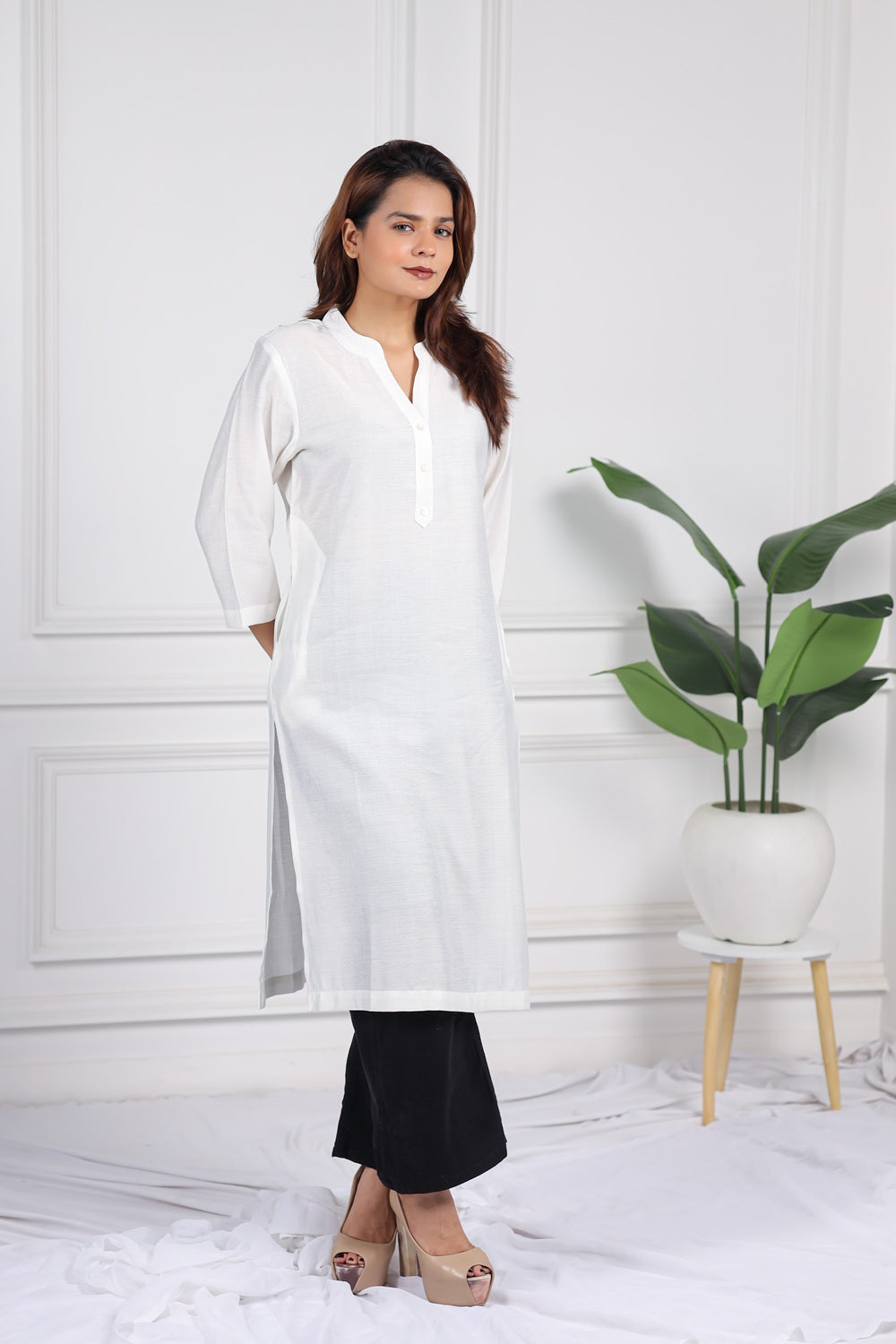 Mull-linen white long kurti