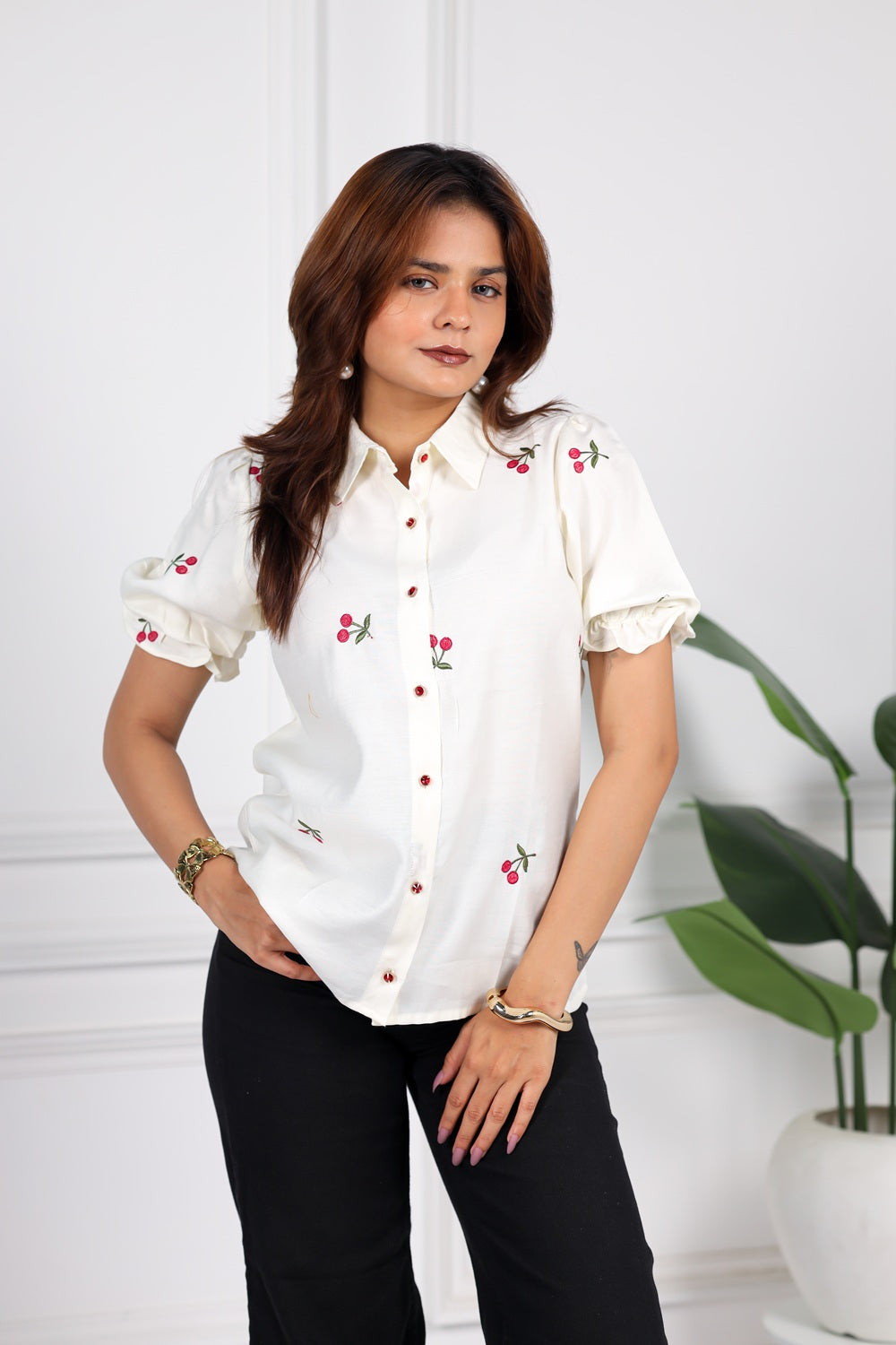 Embroidered viscose twill white shirt