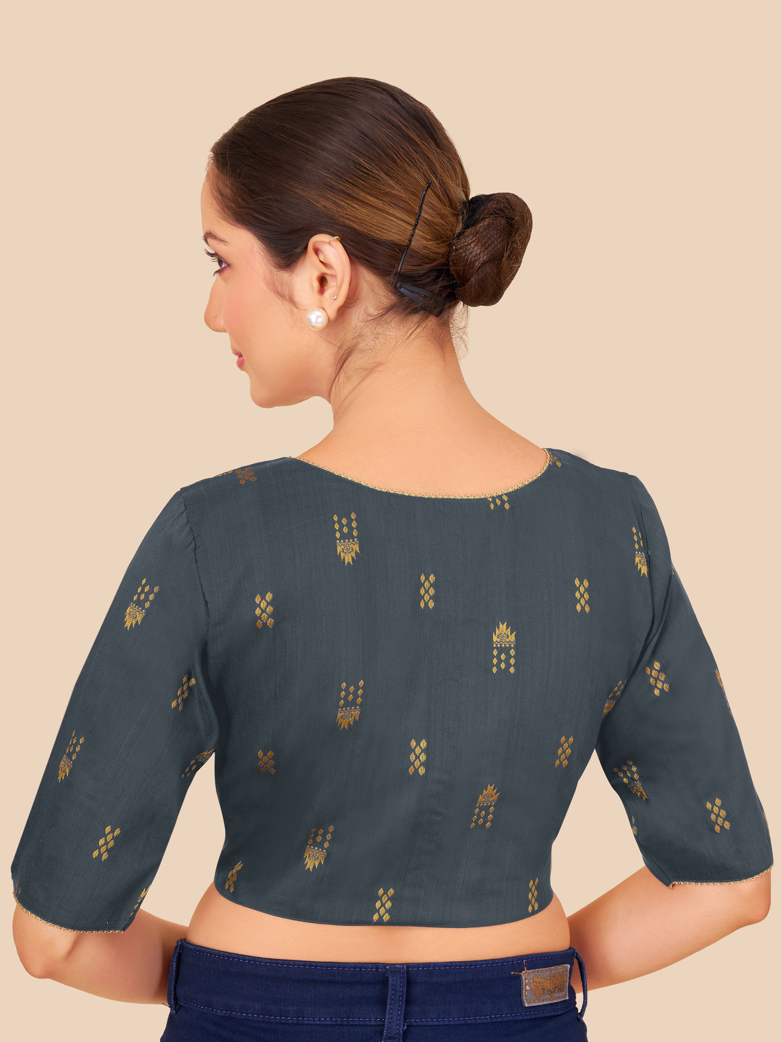 Women's cotton fabric blouse