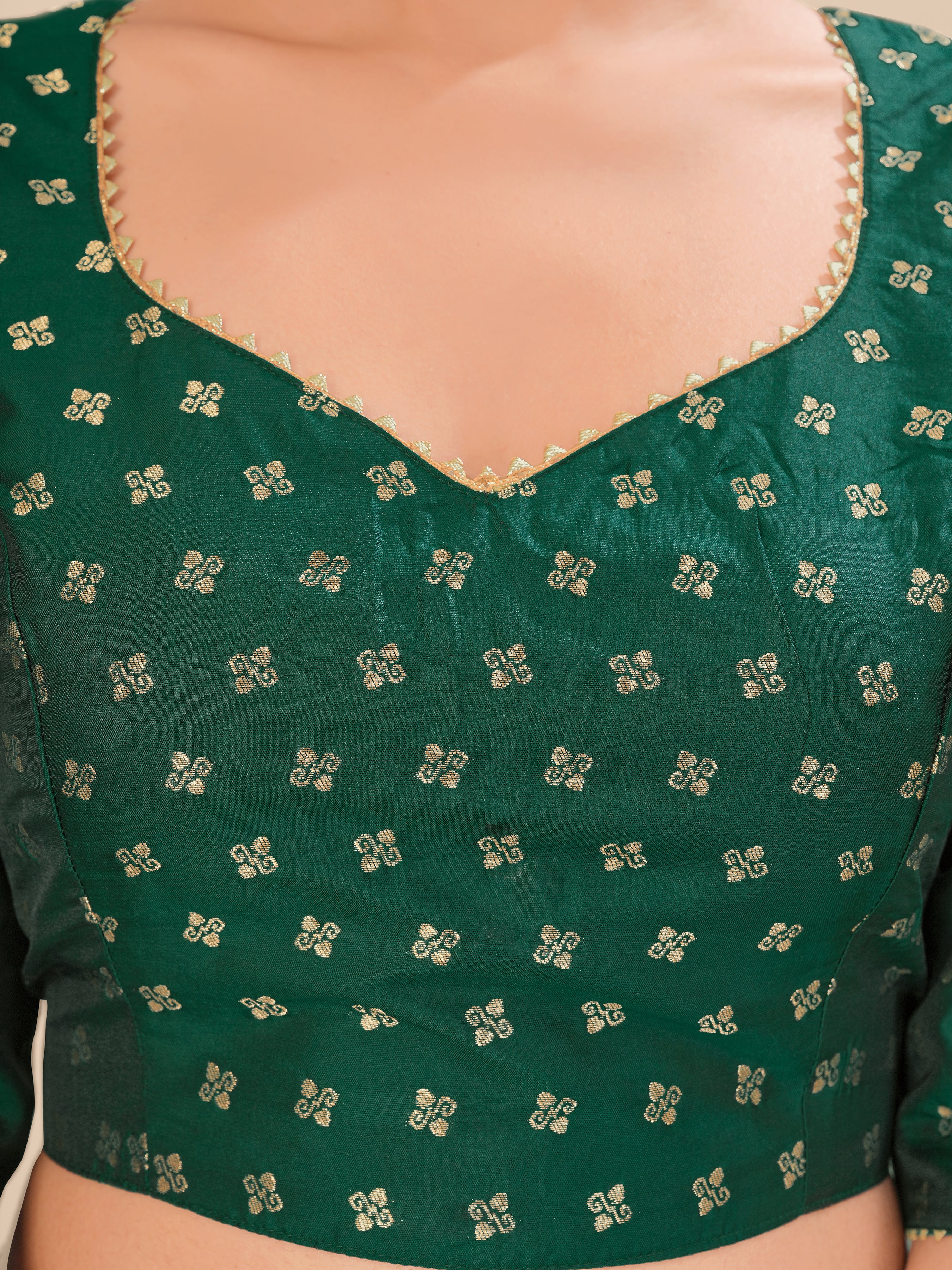 Women's jecard fabric blouse