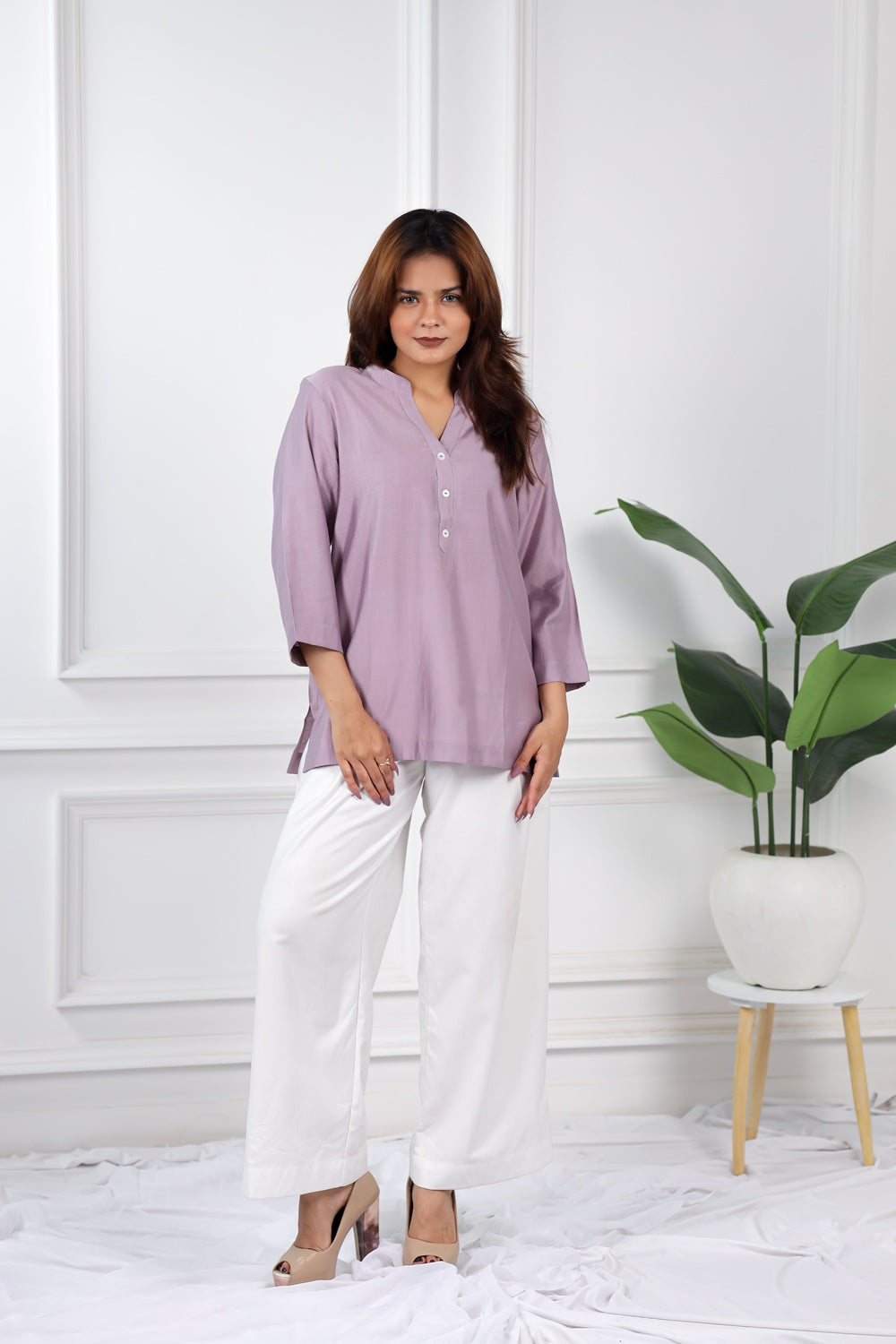 Mull-linen lilac short kurti