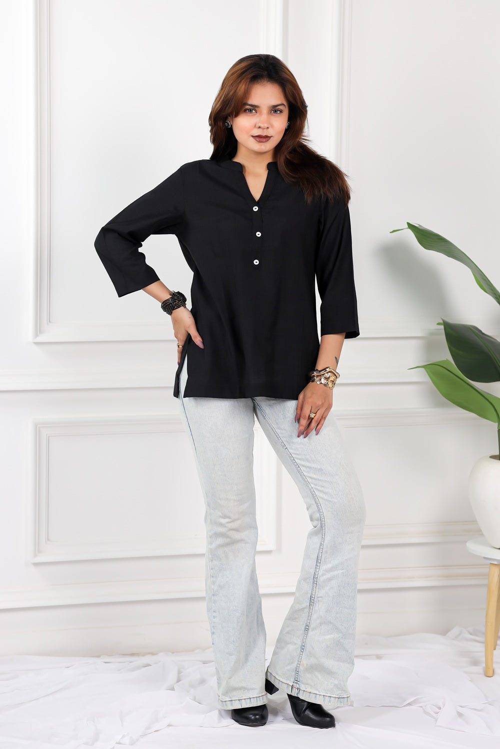 Mull-linen black short kurti
