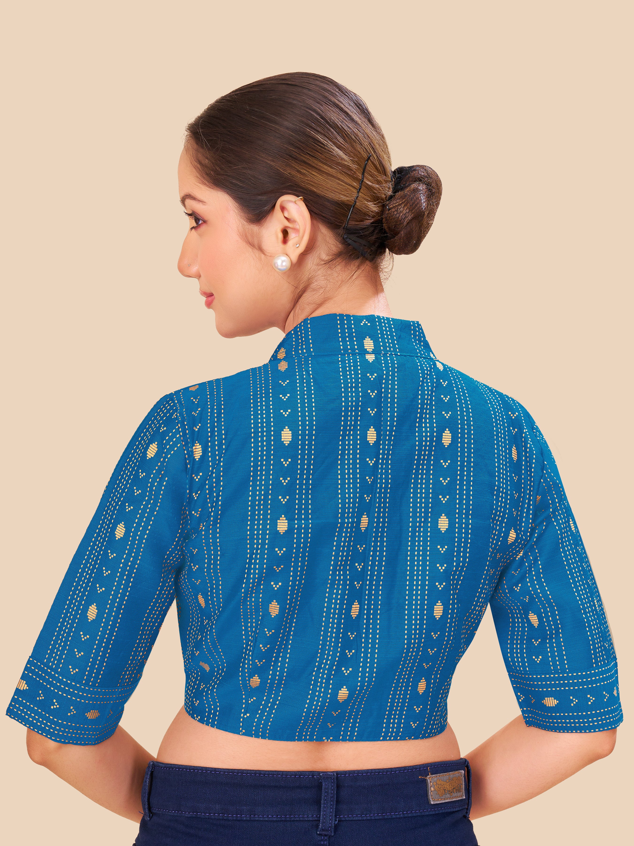 Women's cotton fabric blouse