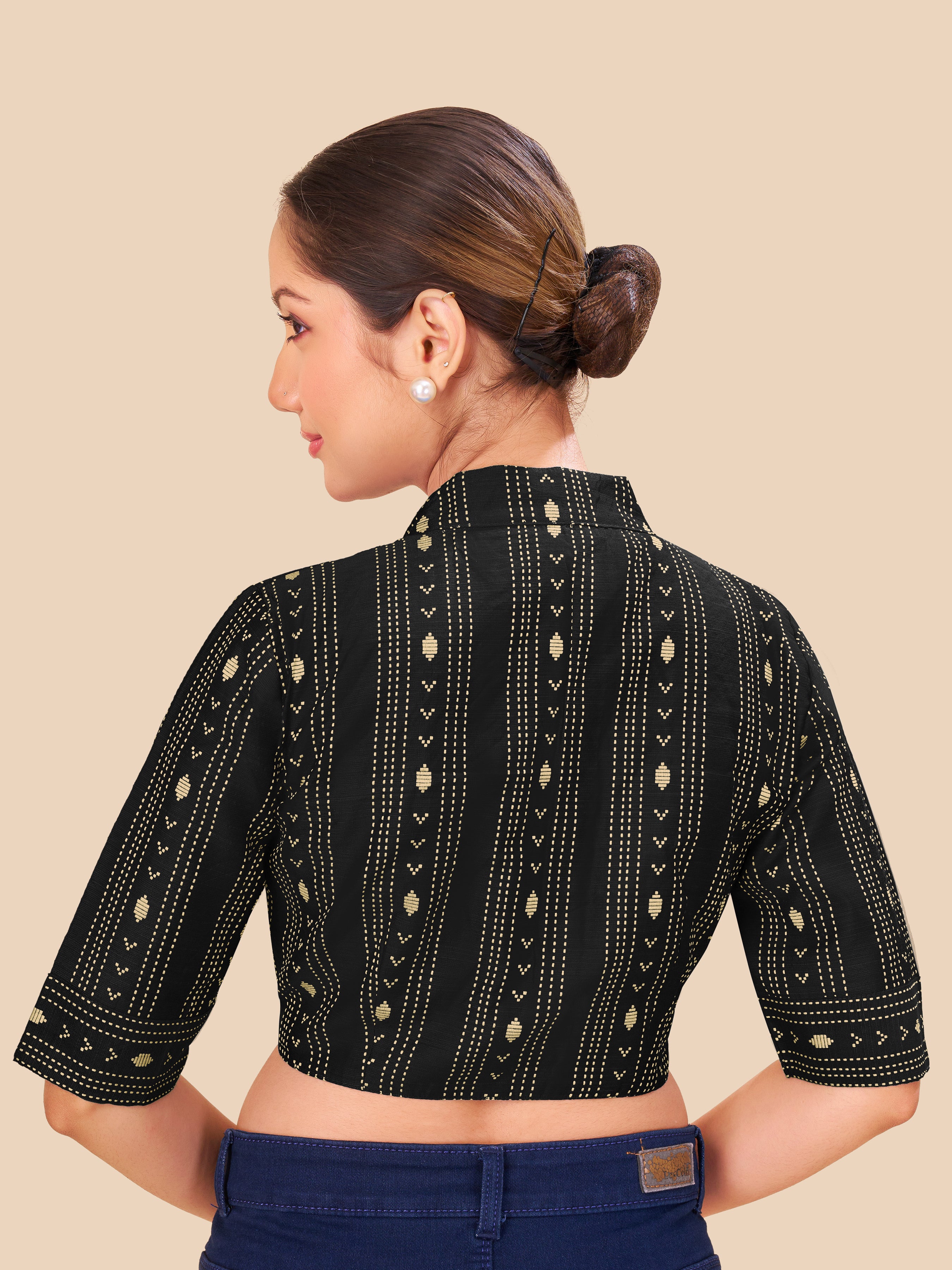 Women's cotton fabric blouse