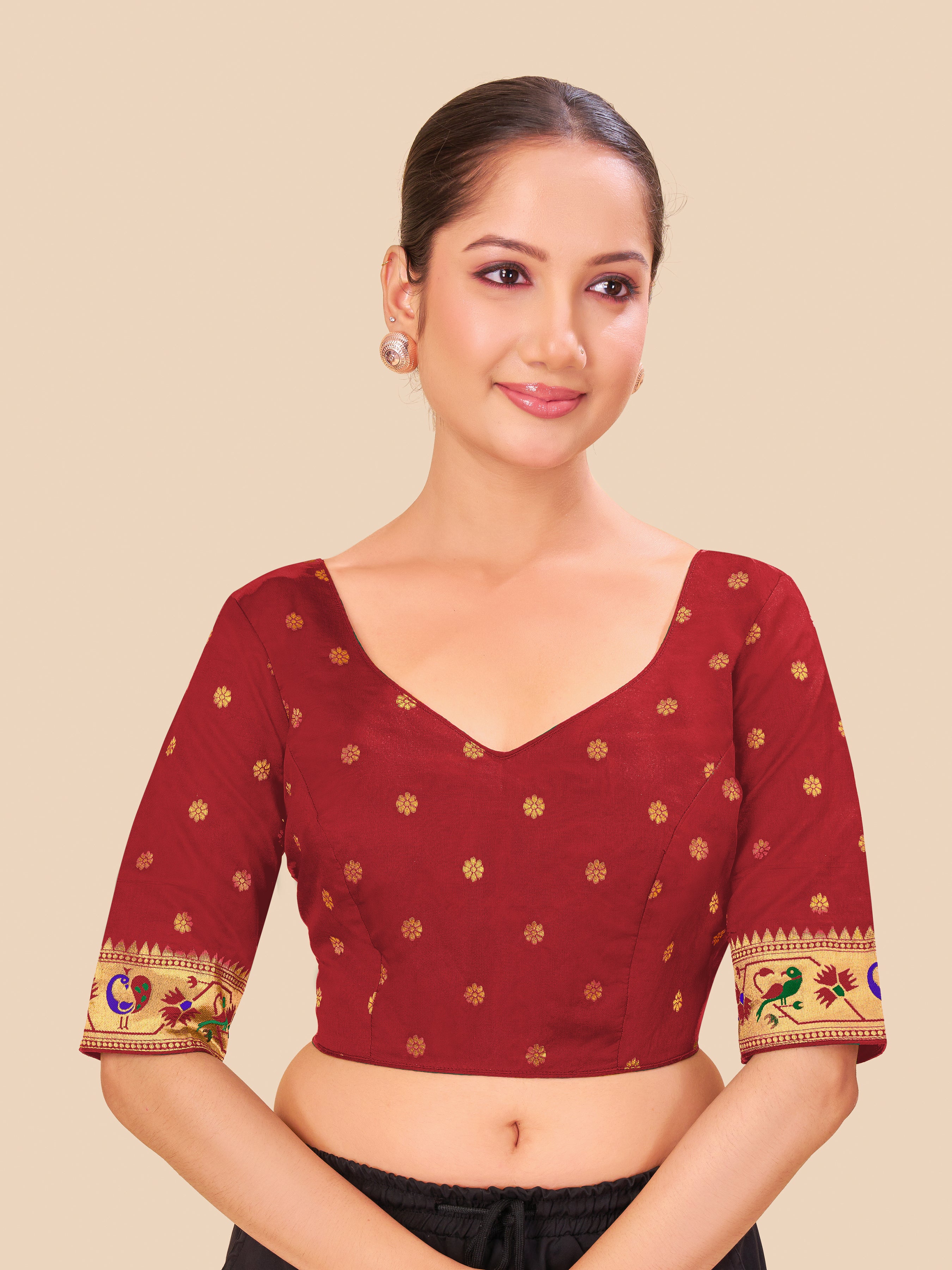 Women's tapeta fabric blouse