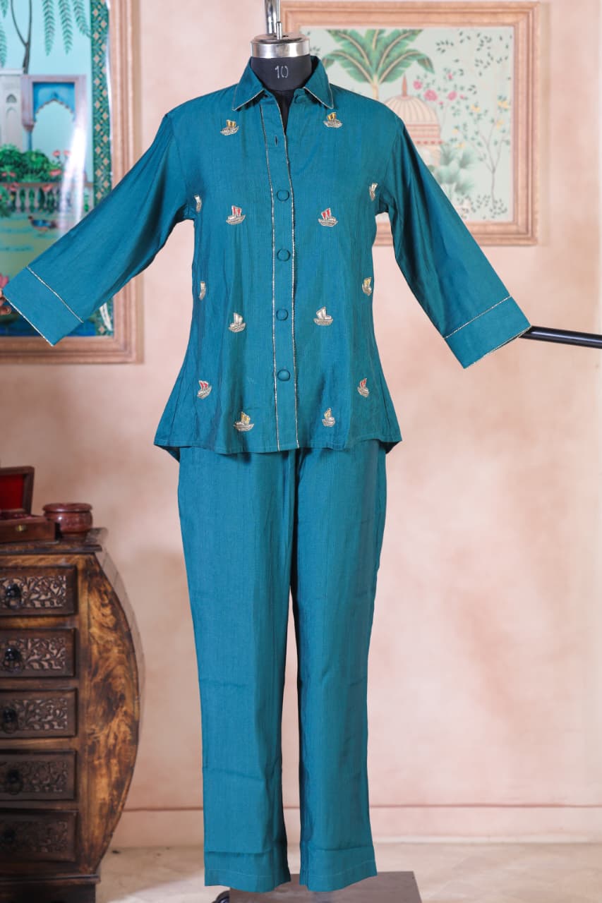 Hand patch work Viscose goldy blue co ord set