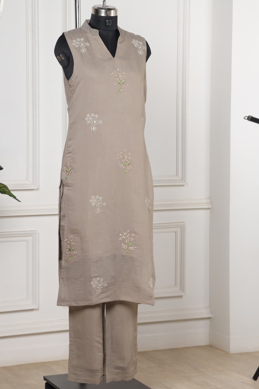 Embroidered Viscose mul chanderi light grey co ord set